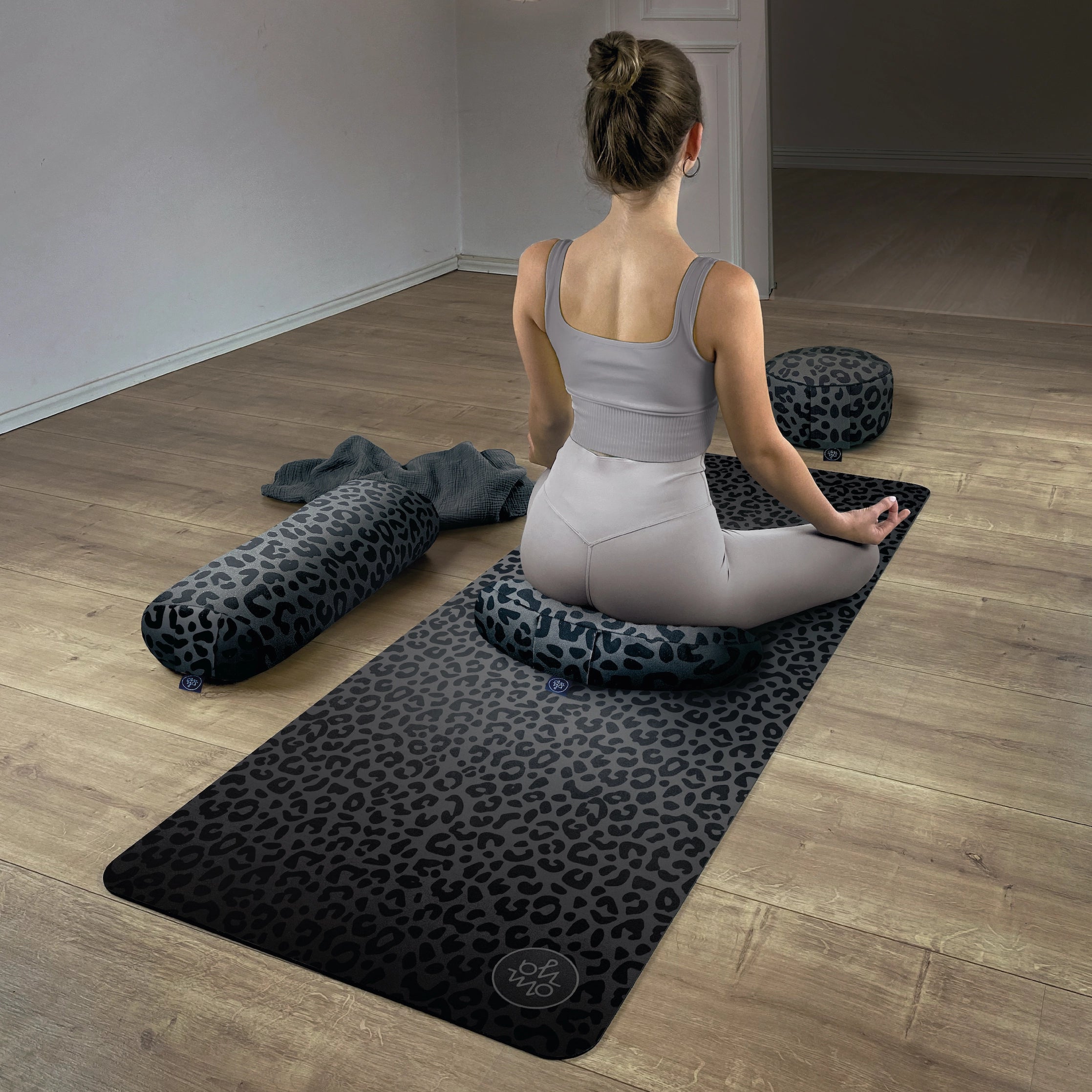 Design Yogakissen - Deep Wild